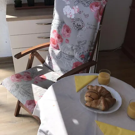 Apartmán Walk St - Comfort One Bedroom With Balcony And View A2 *