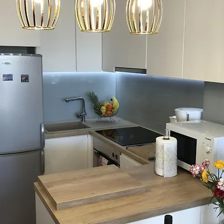 Walk St - Comfort One Bedroom With Balcony And View A2 * 스플리트